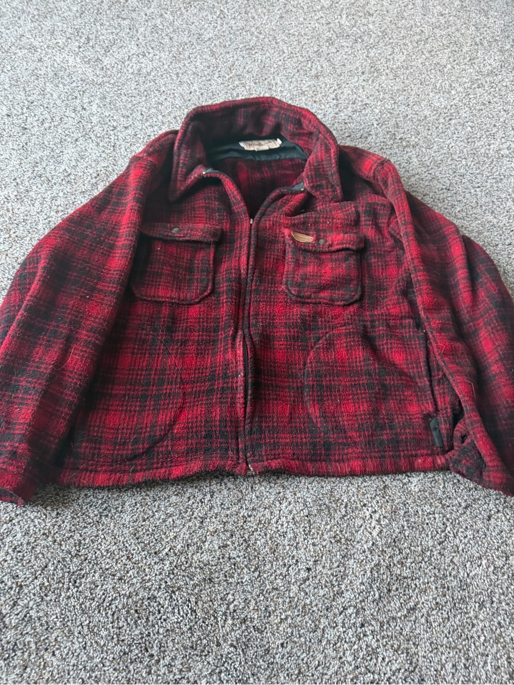 Woolrich Rugged Outdoorwear Red Black Plaid Wool Jacket Men's 2XL XXL